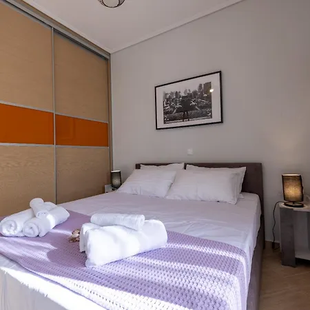 Hotel Breezy Palms