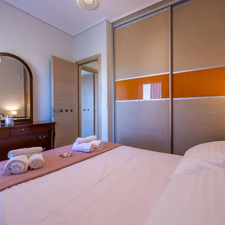Hotel Breezy Palms
